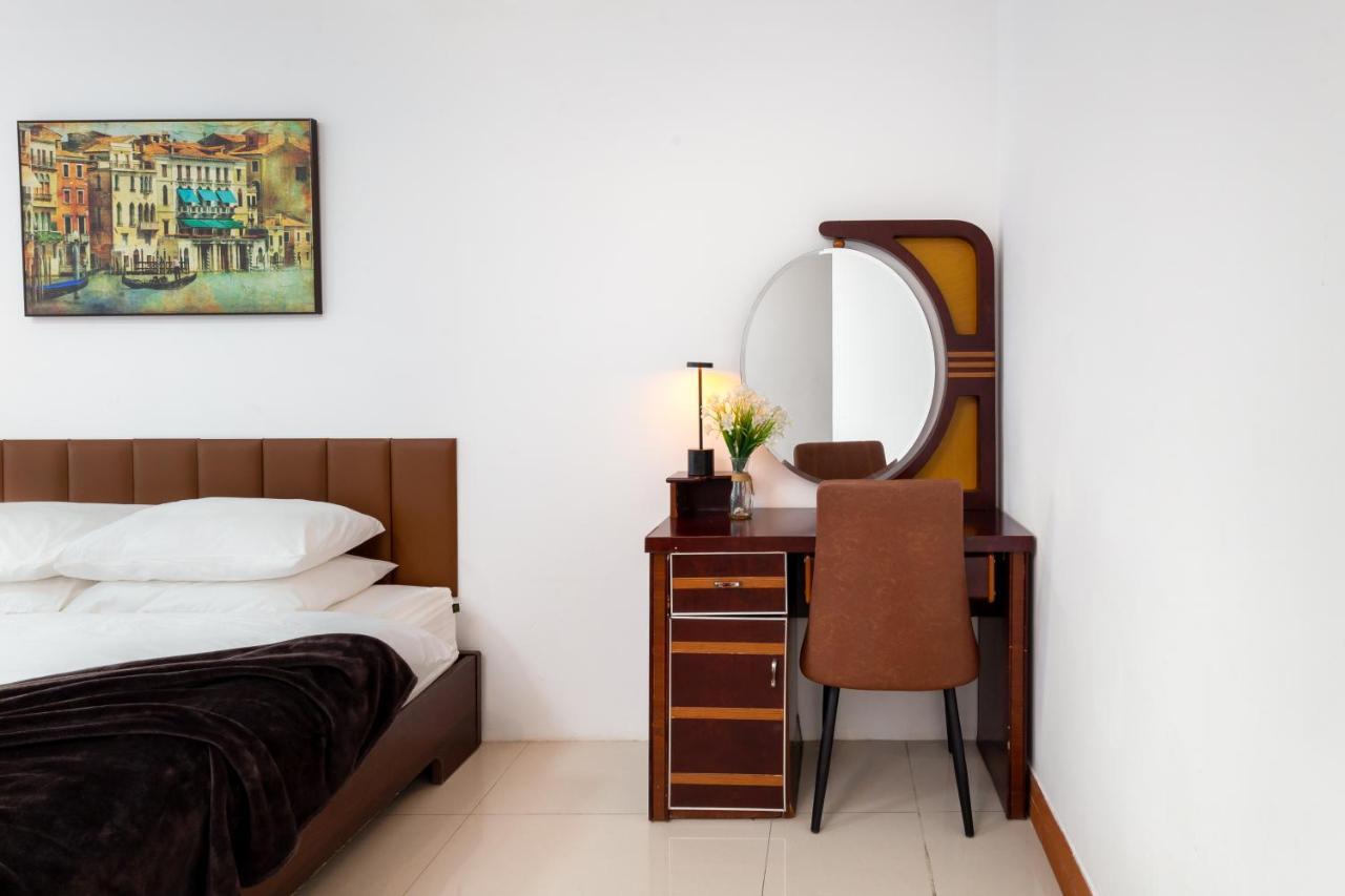 Labar Hotel Saigon Хошимін Екстер'єр фото